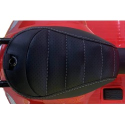 Moto Elettrica Scooter per Bambini Mini Vespa GTS Piaggio 6V con Schienale Sedile in Pelle Luci Suoni Verde Rosso