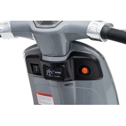 Vespa Primavera Elettrica per Bambini 12V Licenza Ufficiale Piaggio Sedile Pelle Luci LED suono Clacson