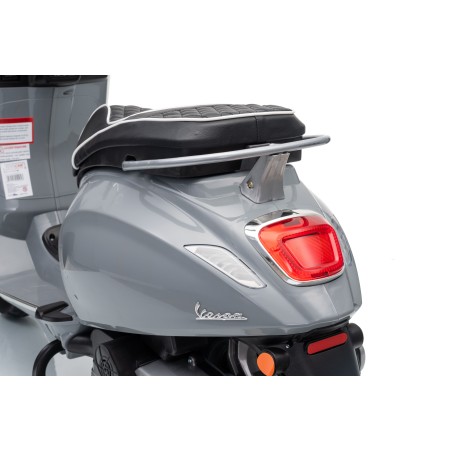 Vespa Primavera Elettrica per Bambini 12V Licenza Ufficiale Piaggio Sedile Pelle Luci LED suono Clacson