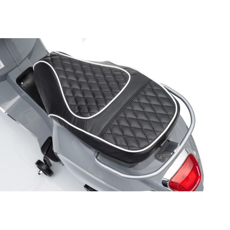 Vespa Primavera Elettrica per Bambini 12V Licenza Ufficiale Piaggio Sedile Pelle Luci LED suono Clacson