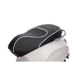 Vespa Primavera Elettrica per Bambini 12V Licenza Ufficiale Piaggio Sedile Pelle Luci LED suono Clacson Bianco