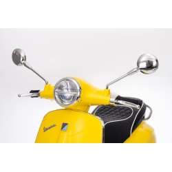 Vespa Primavera Elettrica per Bambini 12V Licenza Ufficiale Piaggio Sedile Pelle Luci LED suono Clacson Giallo Sole
