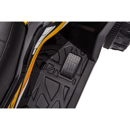 Quad Elettrico per Bambini 12V Falcon X 3-5 Anni 2 Motori sedile in pelle e Telecomando Fari led MP3 Giallo