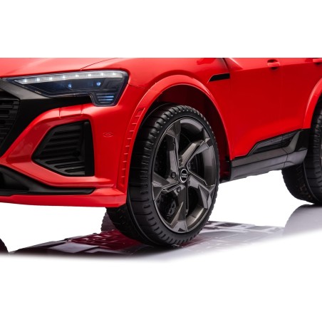 Auto Elettrica Bambini Audi SQ8 e-tron 12V Rossa 1-4 Anni Telecomando LED Pelle