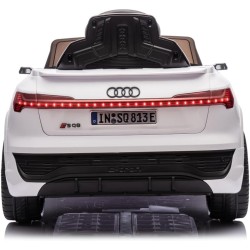 Auto Elettrica Bambini Audi SQ8 e-tron 12V Bianca 1-4 Anni Telecomando LED Pelle